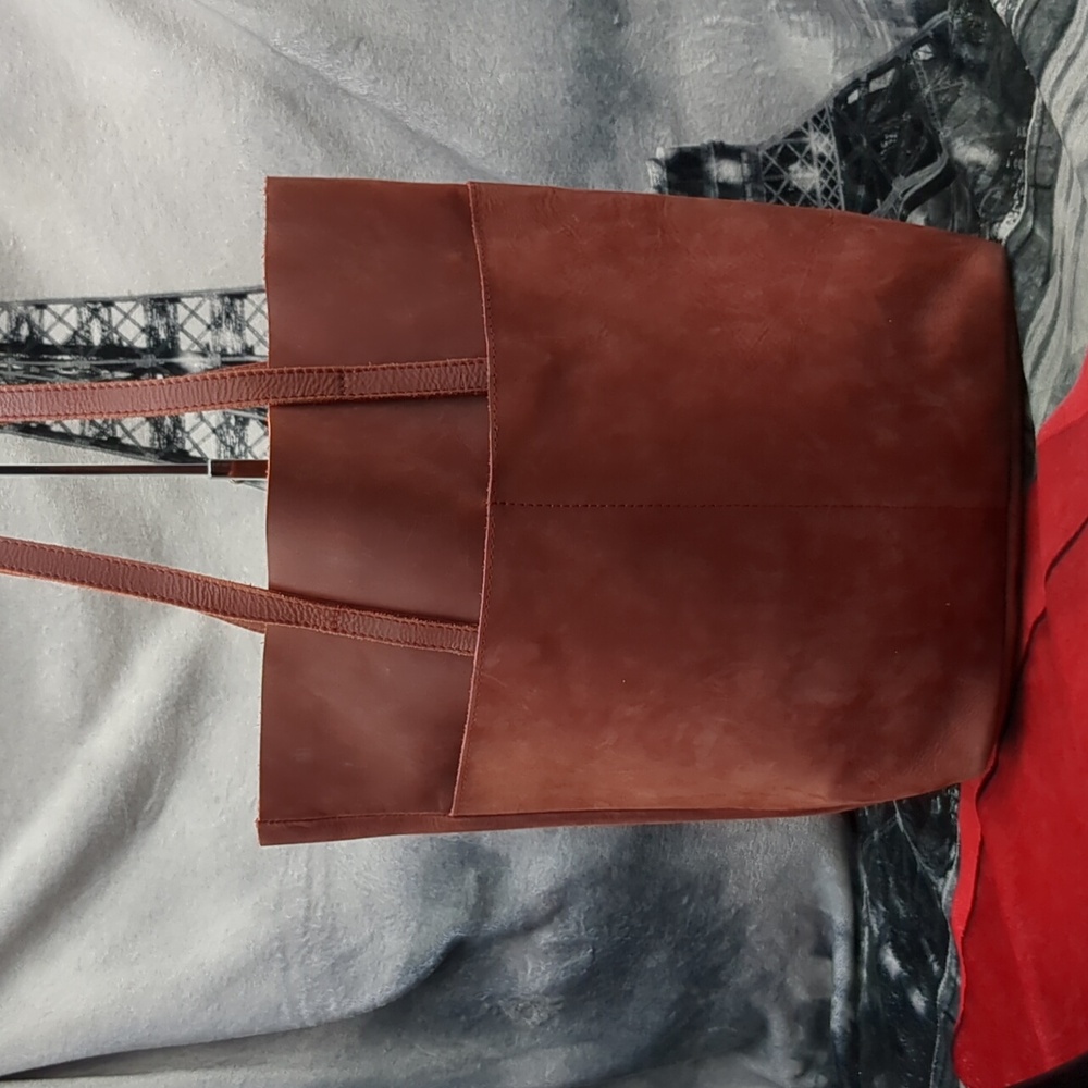 Fashionable Leather Tote